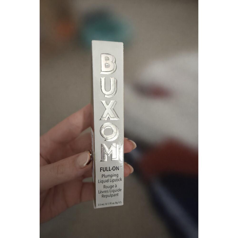 Buxom Full-On Plumping Liquid Lipstick – Plum Queen (Matte Finish) – NWT